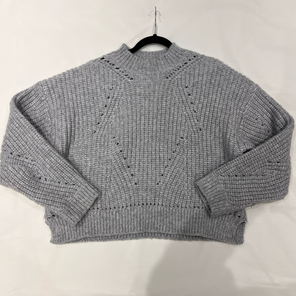 Rebecca Minkoff Split Hem Sweater. Size small.